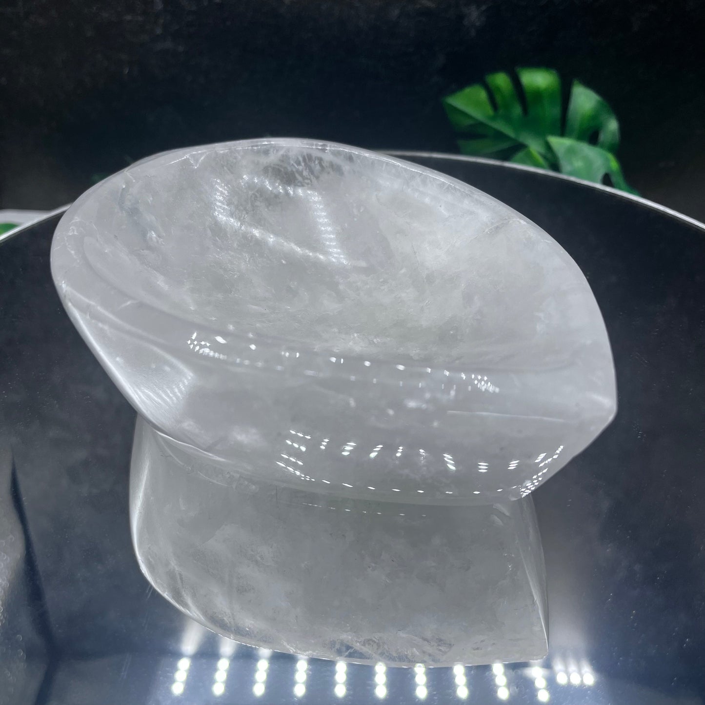 Clear Quartz Leaf Bowl