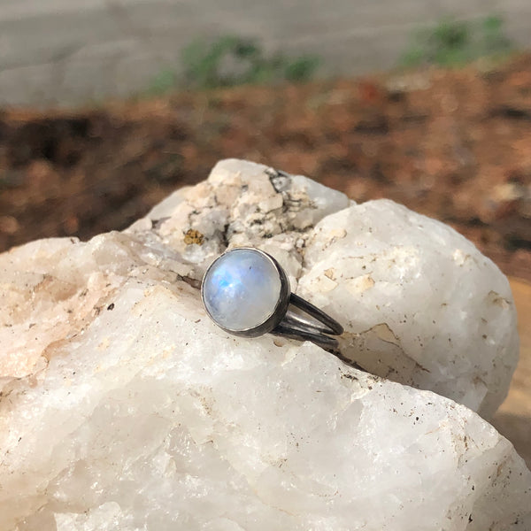 Natural stone simple wire ring set NO.02 (Moonstone free size