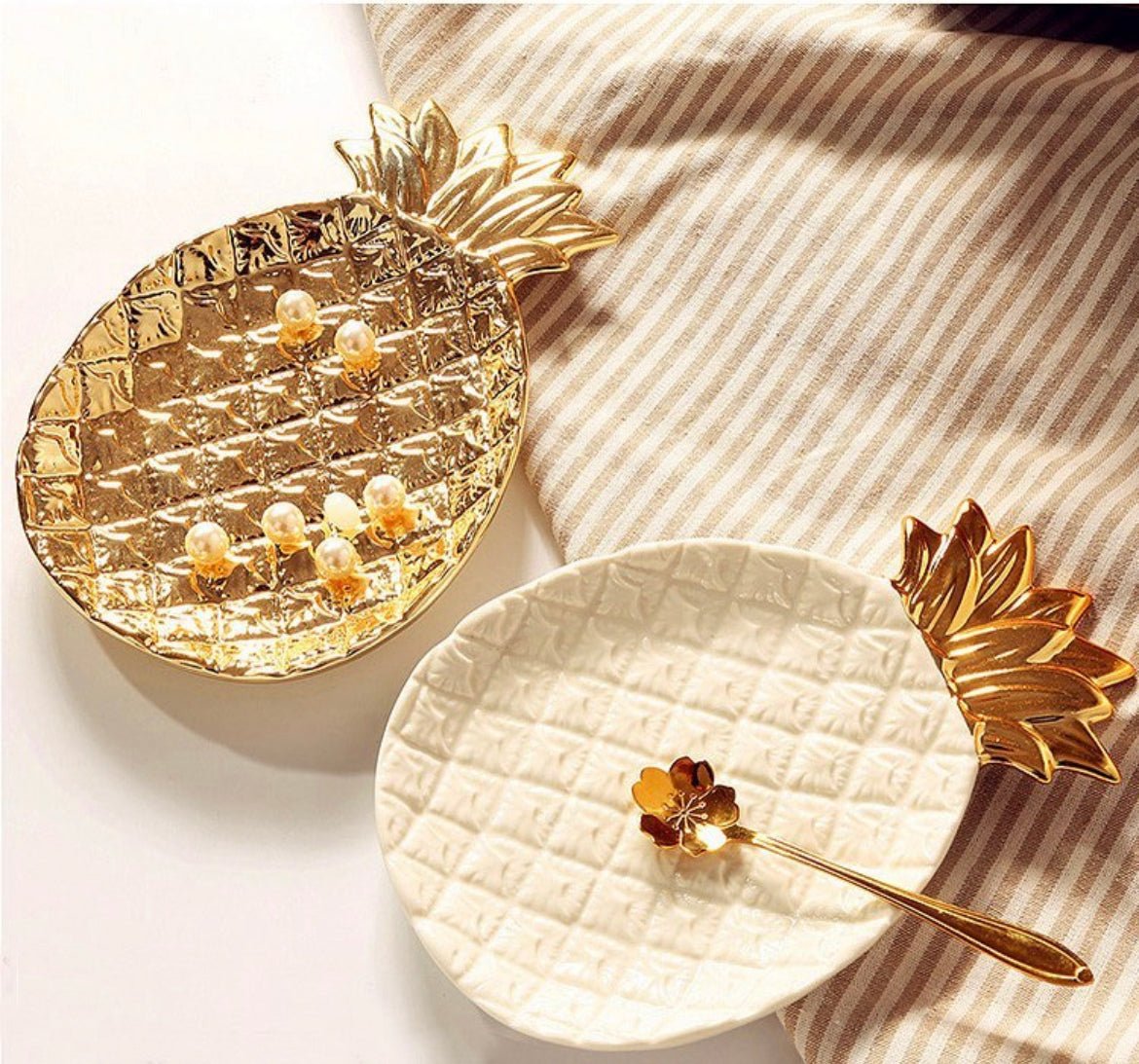 Ceramic Pineapple Bowl