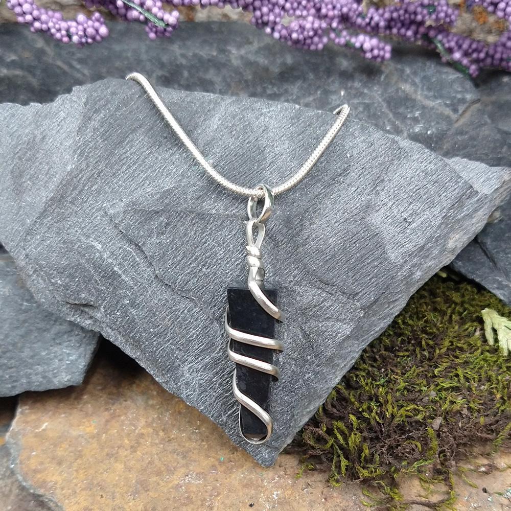 Shungite Pendant - Sage & Magic